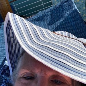 Meet your Posher, Jane